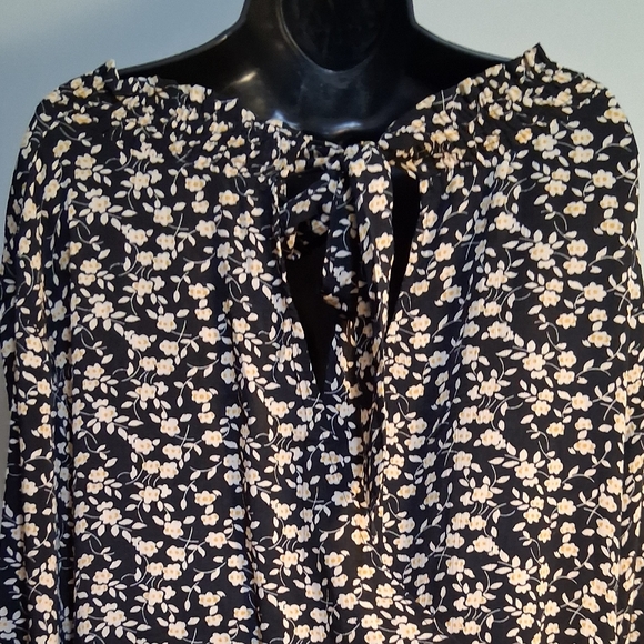 Hayden Los Angeles Elegant Black and White Floral Dress 2XL Cottagecore Tiered - Picture 7 of 15